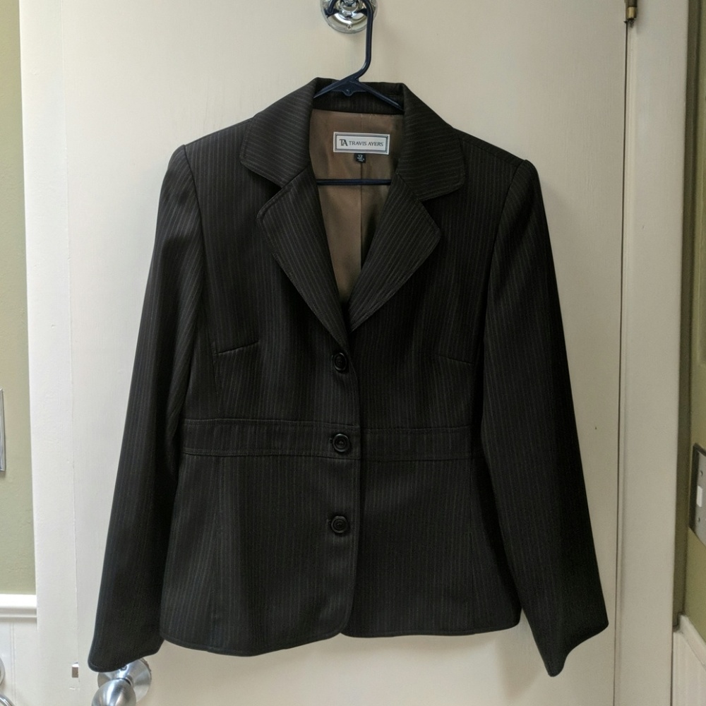 Like New Brown pinstripe blazer